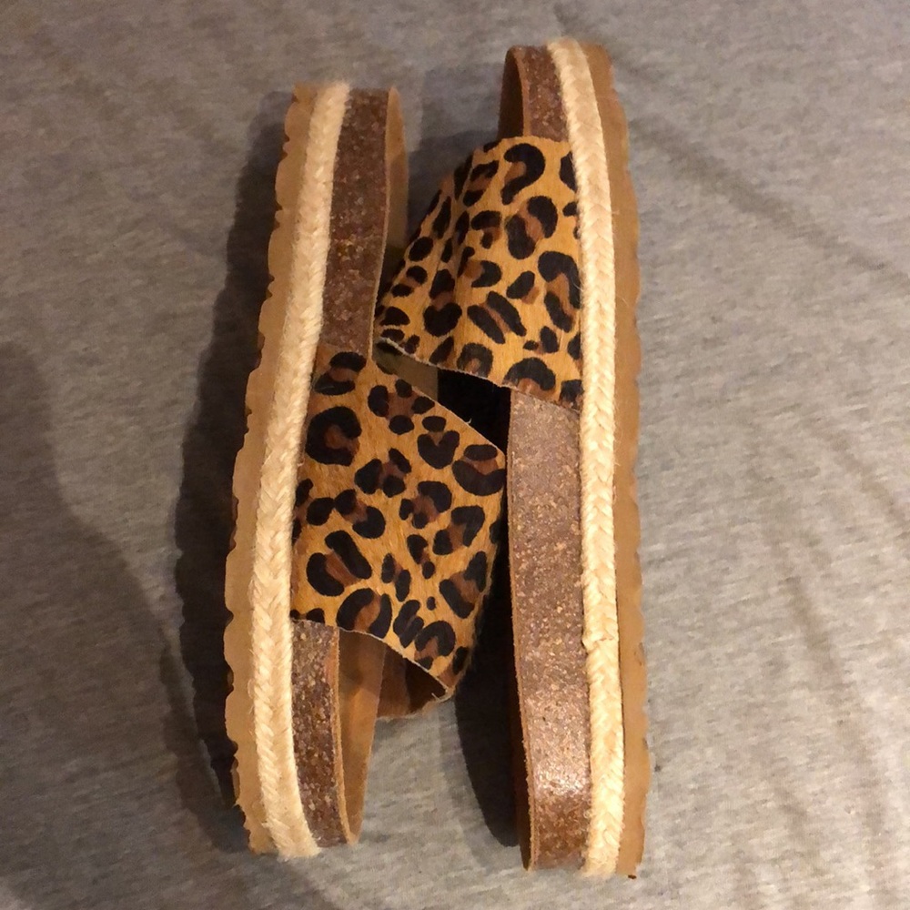 leopard sandals - Picture 2 of 3